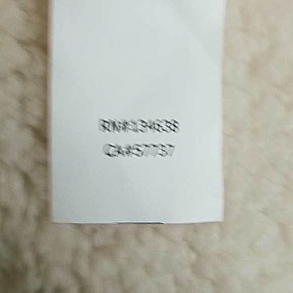 Pretty Burgundy sherpa lined coat - Picture 7 of 8